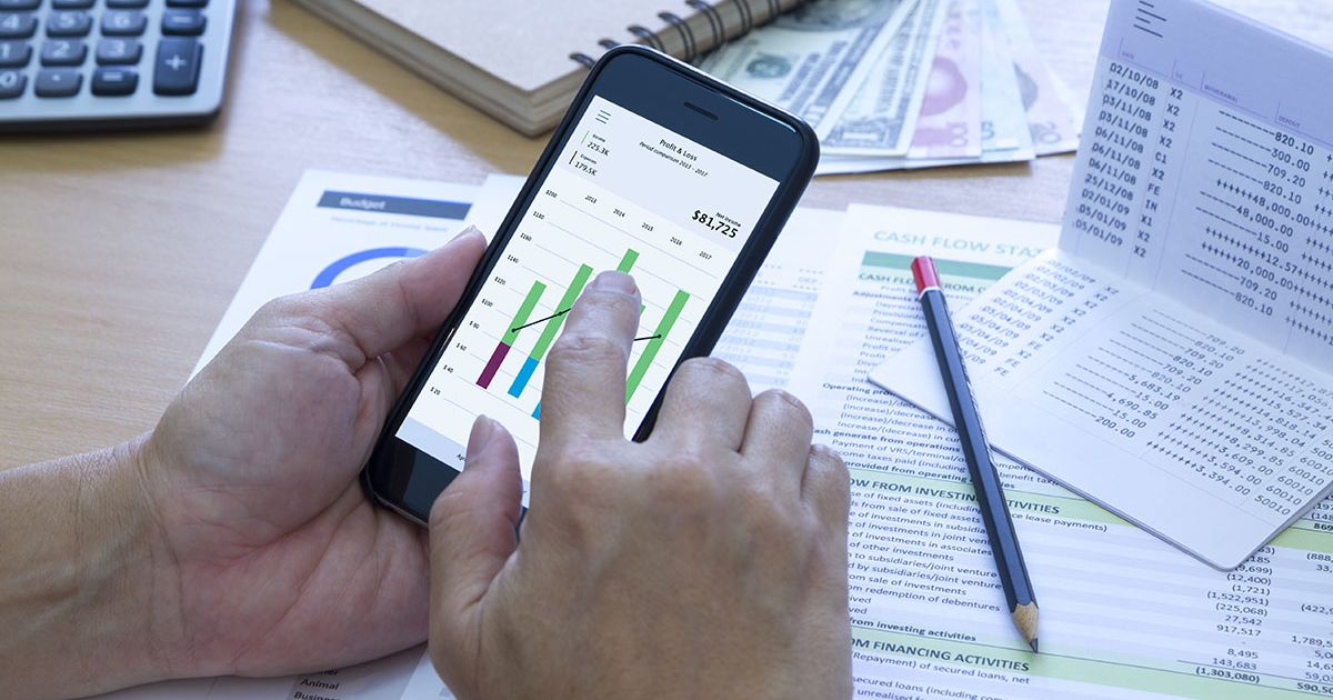 7 Ways Mobile Payment Apps Can Benefit Businesses That Operate On A Cash Flow Model
