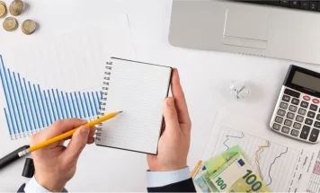 Mastering Cash Flow in Subscription-Based Businesses