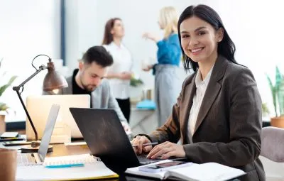 How Invoicing Software for Contractors Can Streamline Business Operations