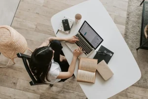Why Cloud-Based Invoicing is the Future of Small Business Finance